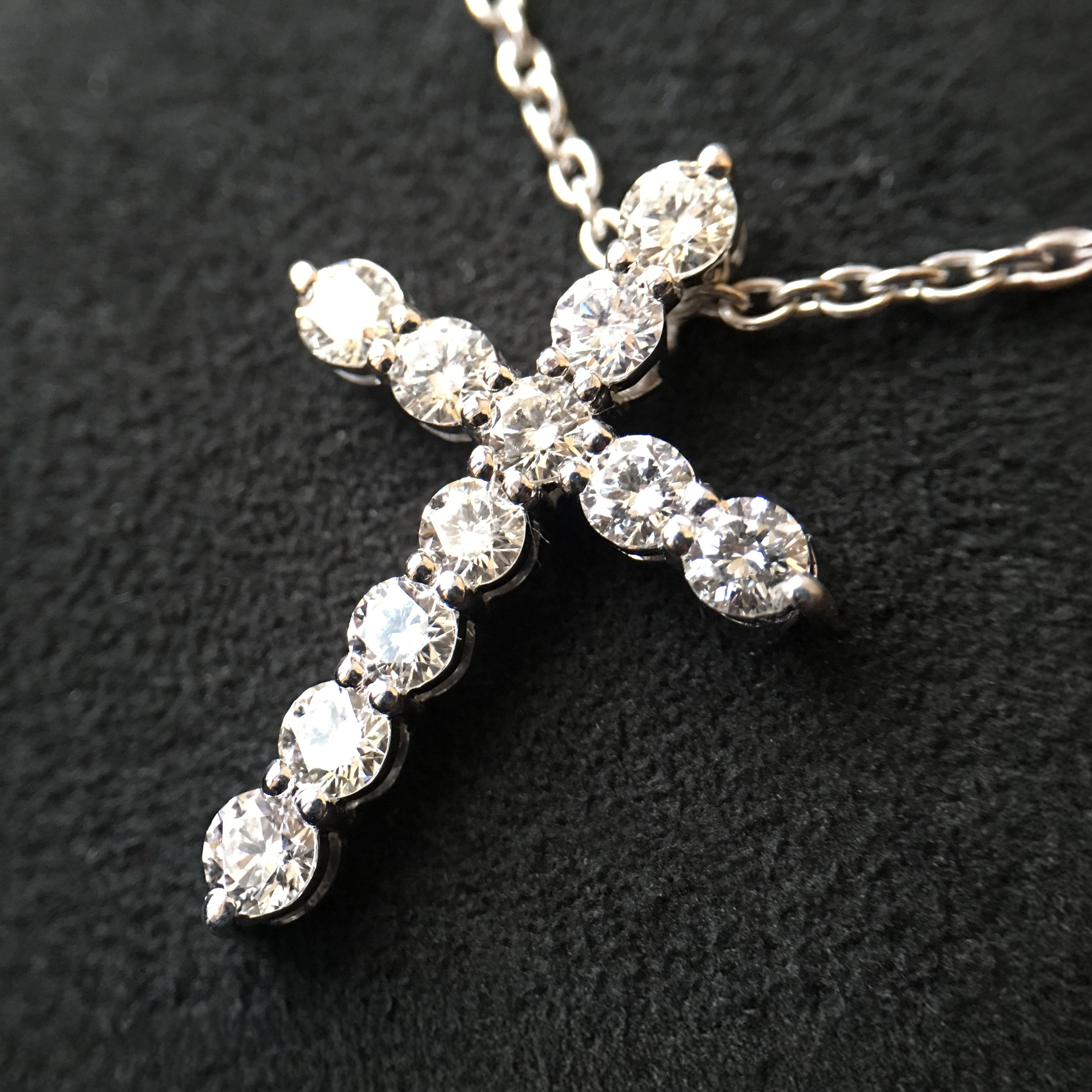 Diamond Cross Classic - GROMOV