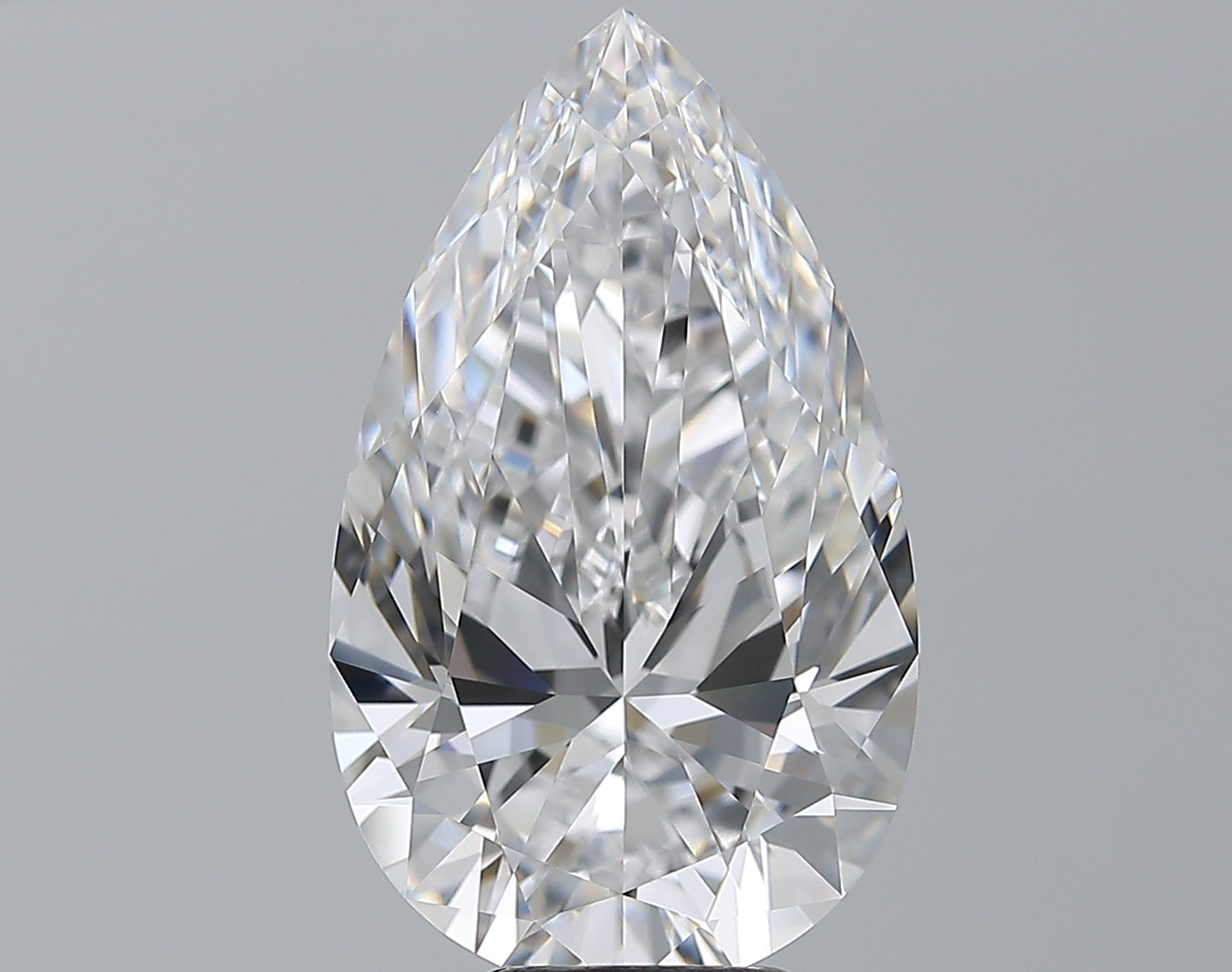 7.01 ct PEAR FLAWLESS DIAMOND RING