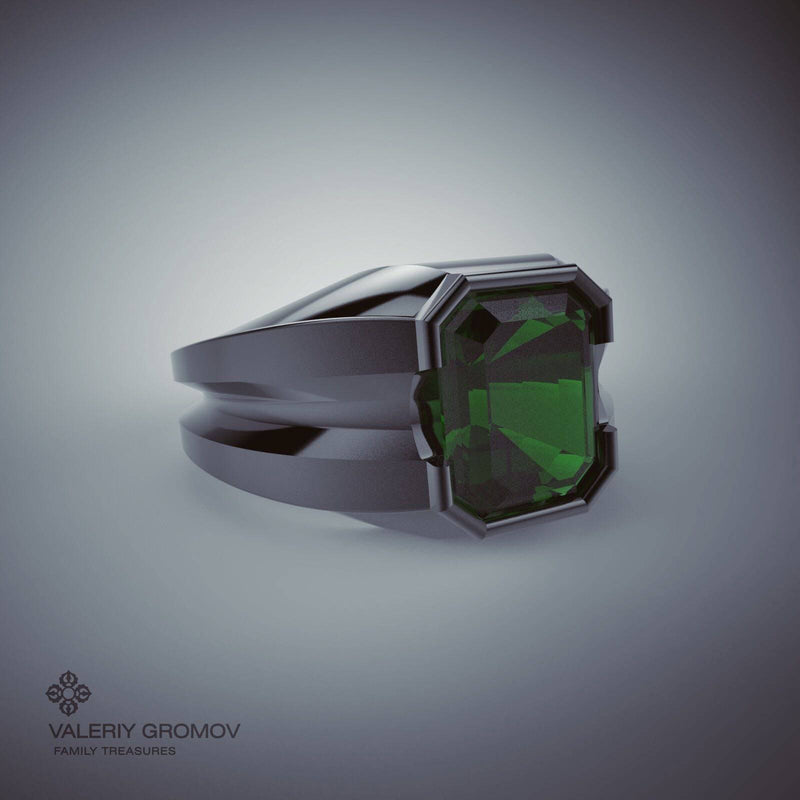 Emerald Ring | GROMOV Jewelry