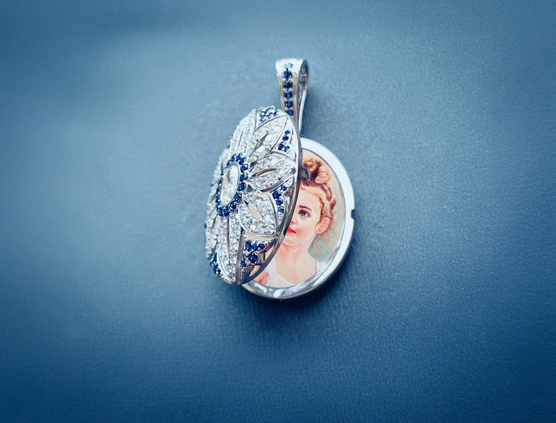 Signature locket pendant - icon jewel from GROMOV Treasures