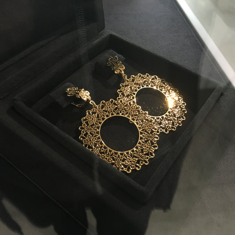 Laces Hoop Earrings | GROMOV Jewelry